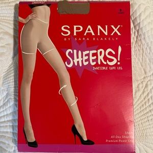 NEW Spanx nude pantyhose